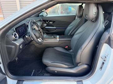 Mercedes-Benz CLE 300 4MATIC AMG Cabrio (foto 14)