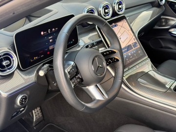 Mercedes-Benz CLE 300 4MATIC AMG Cabrio (foto 25)