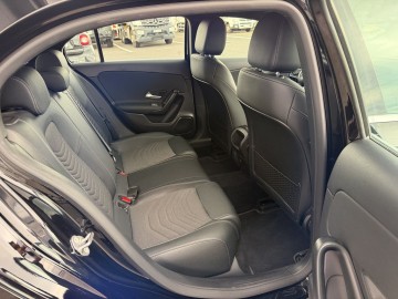 Mercedes-Benz A 180d (foto 10)