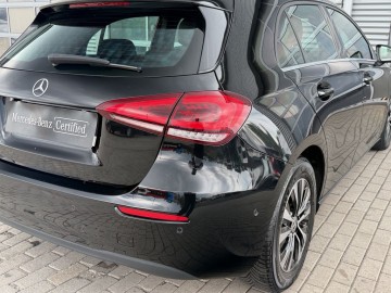 Mercedes-Benz A 180d (foto 11)