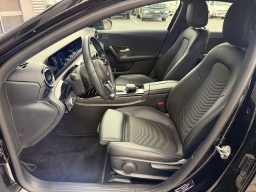 Mercedes-Benz A 180d (foto 15)