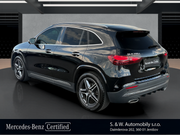 Mercedes-Benz GLA 200 d (foto 6)
