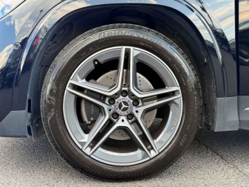 Mercedes-Benz GLA 200 d (foto 25)