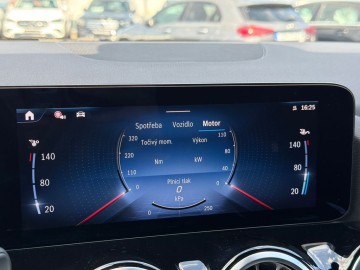 Mercedes-Benz GLA 200 d (foto 35)