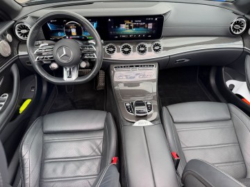Mercedes-Benz E 53 AMG (foto 15)