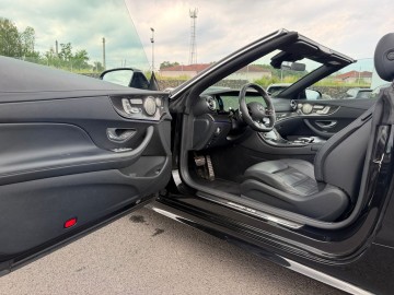 Mercedes-Benz E 53 AMG (foto 21)