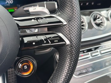 Mercedes-Benz E 53 AMG (foto 31)