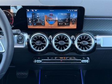 Mercedes-Benz GLB 200 d 4MATIC Progressive Edition (foto 18)
