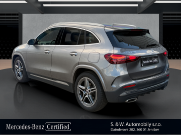 Mercedes-Benz GLA 200 AMG Style Edition (foto 6)