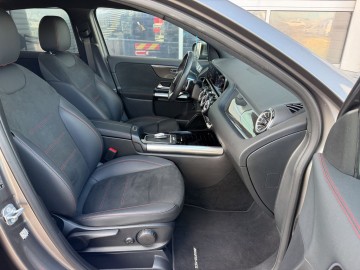 Mercedes-Benz GLA 200 AMG Style Edition (foto 9)