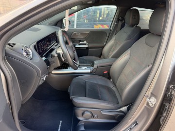 Mercedes-Benz GLA 200 AMG Style Edition (foto 14)
