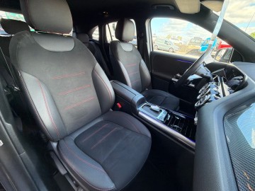 Mercedes-Benz GLA 200 AMG Style Edition (foto 27)