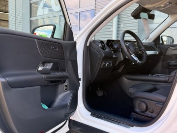 Mercedes-Benz GLB 220 4 MATIC (foto 21)