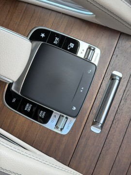 Mercedes-Benz GLE 350 d 4MATIC (foto 30)