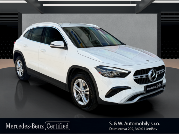 Mercedes-Benz GLA 220 4 MATIC (foto 2)