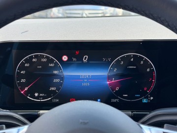 Mercedes-Benz GLA 220 4 MATIC (foto 17)