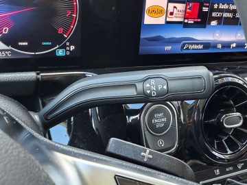 Mercedes-Benz GLA 220 4 MATIC (foto 19)