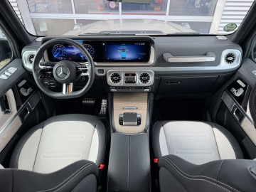 Mercedes-Benz G 580 s technologií EQ (foto 15)