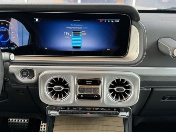 Mercedes-Benz G 580 s technologií EQ (foto 18)
