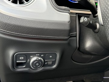 Mercedes-Benz G 580 s technologií EQ (foto 20)