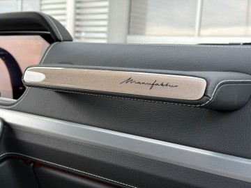 Mercedes-Benz G 580 s technologií EQ (foto 32)