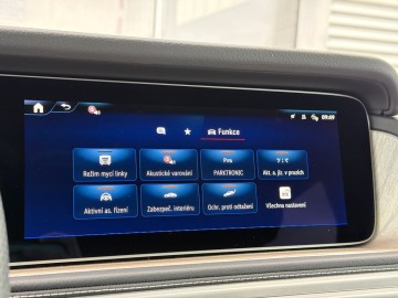 Mercedes-Benz G 580 s technologií EQ (foto 37)
