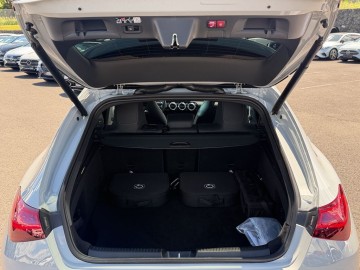 Mercedes-Benz CLA 250 e Shooting Brake s hybridní technologií EQ (foto 12)