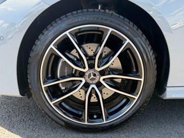 Mercedes-Benz CLA 250 e Shooting Brake s hybridní technologií EQ (foto 25)
