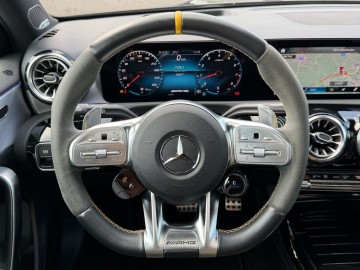 Mercedes-Benz A 45 AMG (foto 17)
