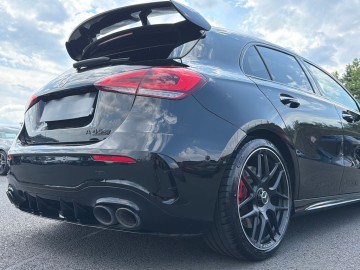 Mercedes-Benz A 45 AMG (foto 26)