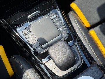 Mercedes-Benz A 45 AMG (foto 29)