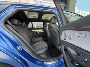 Mercedes-Benz E 63 S AMG (foto 10)