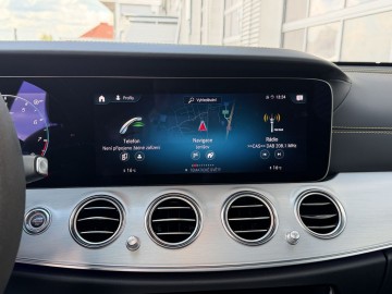 Mercedes-Benz E 63 S AMG (foto 19)