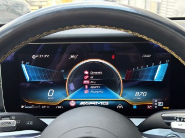 Mercedes-Benz E 63 S AMG (foto 46)