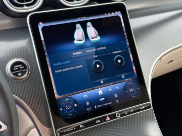 Mercedes-Benz GLC 200 d 4MATIC (foto 34)