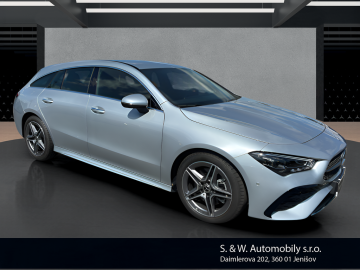 Mercedes-Benz CLA 200 d Shooting Brake (foto 2)