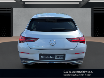 Mercedes-Benz CLA 200 d Shooting Brake (foto 5)
