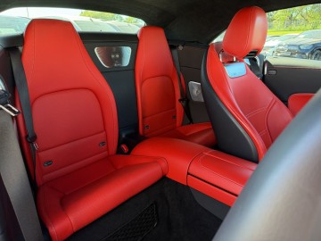 Mercedes-Benz SL 63 AMG 4MATIC+ (foto 10)