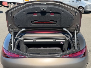 Mercedes-Benz SL 63 AMG 4MATIC+ (foto 11)