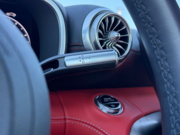 Mercedes-Benz SL 63 AMG 4MATIC+ (foto 19)