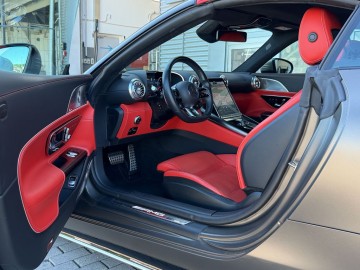 Mercedes-Benz SL 63 AMG 4MATIC+ (foto 21)