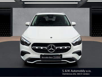 Mercedes-Benz GLA 180 d  (foto 1)