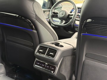 Mercedes-Benz GLS 450 D 4MATIC (foto 28)