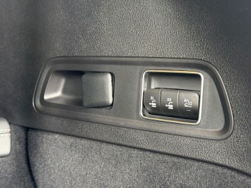 Mercedes-Benz GLS 450 D 4MATIC (foto 30)