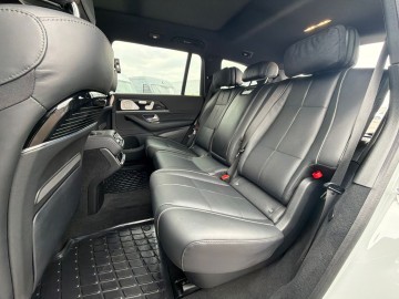 Mercedes-Benz GLS 450 D 4MATIC (foto 32)