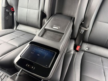 Mercedes-Benz GLS 450 D 4MATIC (foto 34)