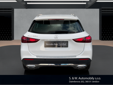 Mercedes-Benz GLA180d (foto 5)