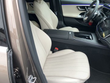 Mercedes-Benz E 300 de 4MATIC (foto 9)