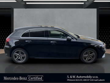 Mercedes-Benz A 250e AMG Premium (foto 5)