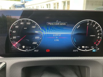 Mercedes-Benz A 250e AMG Premium (foto 19)